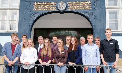 Die Auszubildenden bei ihrer Begrüßung. Foto: Stadt Wolfenbüttel