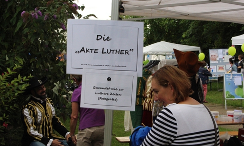 Einmal wie Luther gewandet sein, beim Propsteifest war das möglich. Fotos: Sandra Zecchino