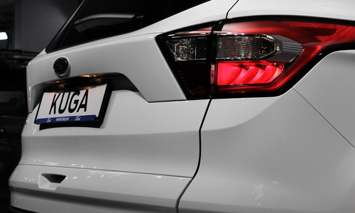 Der Kuga wurde in der Bahnhofstraße entwendet. Symbolbild: Pixabay