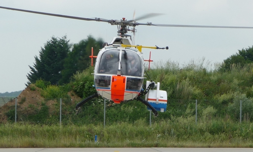 Ebenfalls im Einsatz: Der DLR-Forschungshubschrauber Bo 105. Foto: DLR