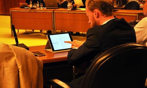 Wolfsburgs Ratsarbeit soll papierlos werden. Fotos: Stadt Wolfsburg