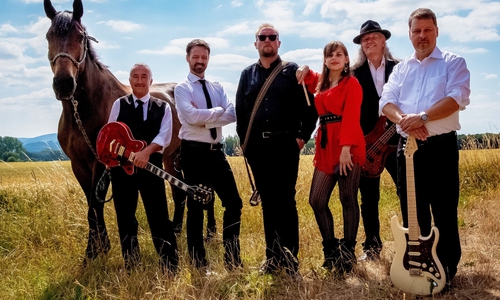 Die CaszKings bieten feinstem Country-Rock der 60er und 70er Jahre. Fotos: Veranstalter