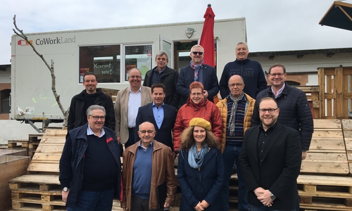 Die SPD-Kreistagsfraktion at sich getroffen um über CoWorking auf dem Land zu diskutieren. Foto: SPD-Kreistagsfraktion