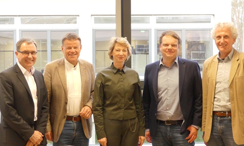 Christoph Bratmann und die Schulleitungen der Braunschweiger berufsbildenden Schulen. Foto: Wahlkreisbüro Bratmann