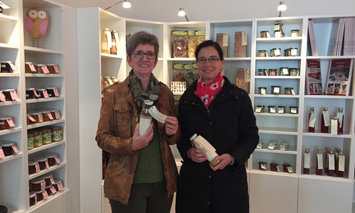 Veronika Koch besuchte erst kürzlich die Genusswerkstatt der Förderschule in Königslutter (Außenstelle der Wichernschule Helmstedt) mit der CDU-Fraktionsvorsitzenden Dorothea Dannehl. Foto: Wahlkreisbüro Veronika Koch