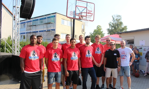 Das Rehberger-Team trifft am Samstag in Oldenburg auf den ProB- Meister der beiden letzten Spielzeiten. Foto: Jan Borner