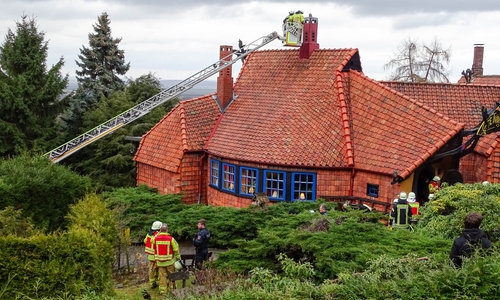Schornsteinbrand im Cafè Winuwuck.
Fotos: Feuerwehr Stadt Bad Harzburg