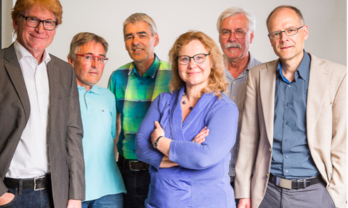 Dr. Rainer Mühlnickel (Querum), Bernd Sternkiker (Waggum), Volker Schmidt (Querum), Helke Mühlnickel (Querum), Gerhard Masurek (Waggum), Fritz Rössig (Riddagshausen) (von links) stellen sich als Kandidaten der Fraktion Bündnis 90/Die Grünen im Bezirksrat 112 vor. Foto: Privat
