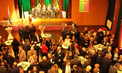 Das Forum war zum Neujahrsempfang gut gefüllt. Fotos: Frederick Becker
