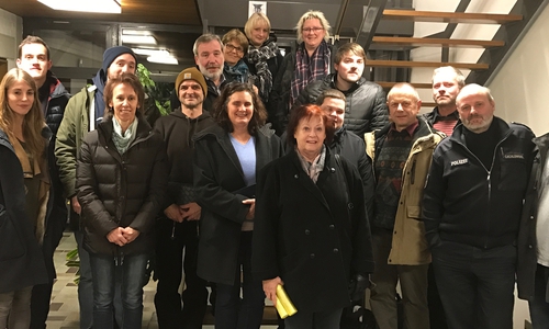 Zahlreiche Vertreter unterschiedlicher Bereiche trafen sich im Bürgerbüro. Foto: Privat
