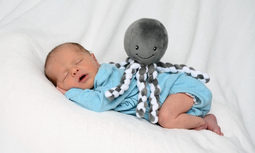 Willkommen, Leonora.  Foto: babysmile24.de 