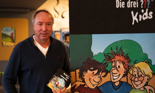 Drei-Fragenzeichen-Kids-Autor Ulf Blanck war in den Kreisbüchereien Ilsede und Hohenhameln zu Gast. Foto: Landkreis Peine