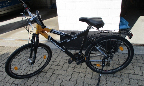 Mountainbike Triumph. Fotos: Polizei Goslar