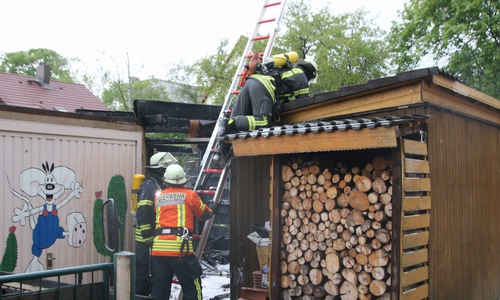 Ist das Feuer bei Abbrennarbeiten entstanden? Foto: Rudolf Karliczek