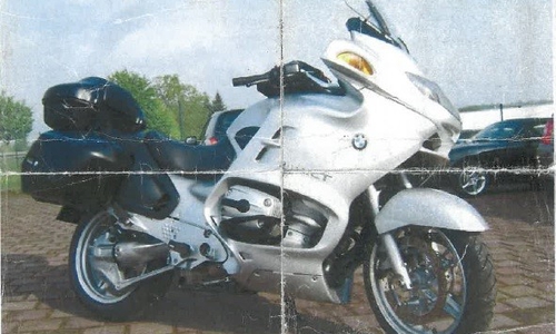 Diese BMW R1150 RT wurde zwischen gestern und heute in Hehlingen gestohlen. Zeugen melden sich bitte umgehend bei der Polizei. Foto: Privat