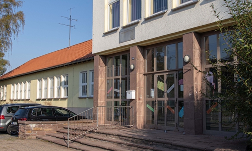 Die Grundschule Hallendorf. Archivbild