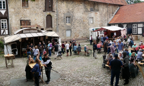 Auch in Gebhardshagen finden regelmäßig Mittelalter-Events statt.