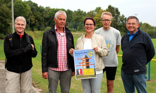 Von links: Uwe Kuhlmann, Manfred Ciomek, Sabine Bauer, Werner Bothe, Horst Neumann Foto: Bernd-Uwe Meyer