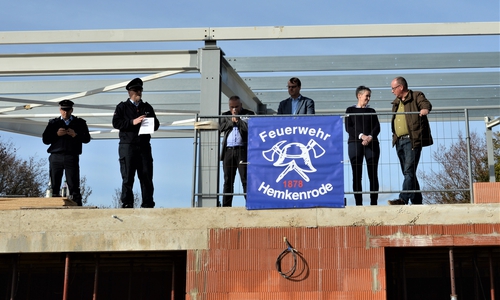 Im März kommenden Jahres kann die Feuerwehr endlich in ihr modernes Gerätehaus einziehen. Foto: Freiwillige Feuerwehr Hemkenrode