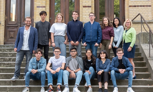 Die Schüler haben sich im Fach Deutsch besonders ausgezeichnet. Foto: Tanja Bischoff