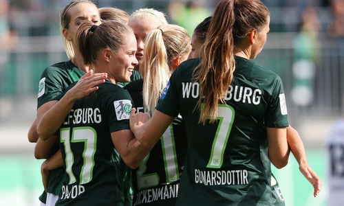 Im Achtelfinale gegen Madrid: VfL-Frauen. Foto: Agentur Hübner
