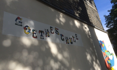 In der Mensa der Grundschule Goethe-Schule fand gestern die Sitzung des Ausschusses für Bildung, Familie und Soziales statt. Foto: Anke Donner