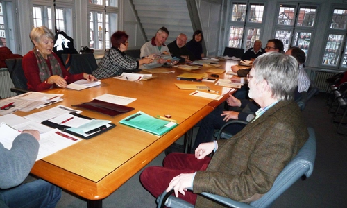 Der Verein "Jahreszeiten" zu Besuch im Rathaus. Foto: Privat