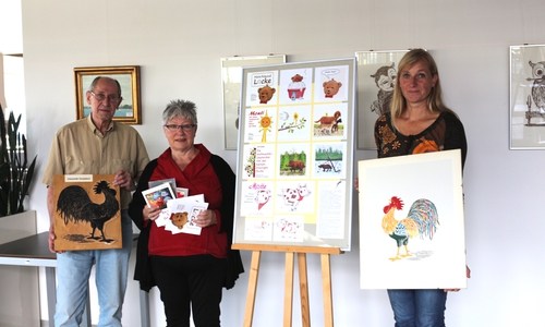 Hartmut Schäflein, Ulla Döge und Walburga Schmidt, vor der neuen Ausstelllung, Foto: Robert Braumann