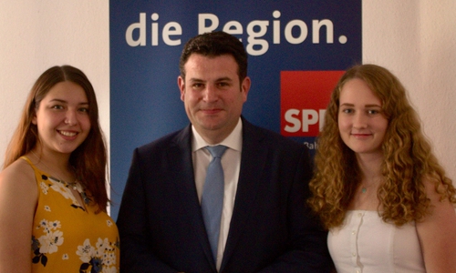 Annalena Rademacher aus Wendeburg war 2016 vom Peiner Bundestagsabgeordneten Hubertus Heil (SPD) für eine Teilnahme am Parlamentarischen Patenschafts-Programm des Bundestages nominiert worden. Foto: Wahlkreisbüro Hubertus Heil