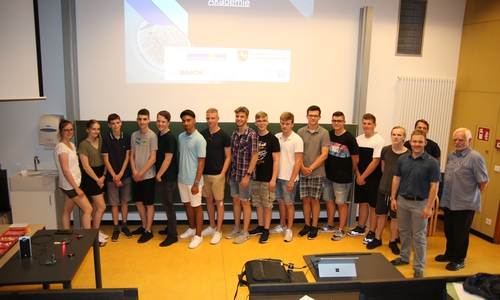 Die Teilnehmer der diesjährigen SIA. Foto: Dr. Oliver Michele, Gymnasium im Schloss