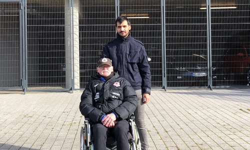 Eintrachtfans mit Handicap werden beim Besuch im Stadion begleitet. Foto: Freiwilligenagentur Wolfenbüttel