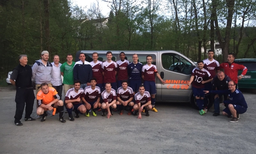 Im Pokalhalbfinale siegte die 1. Herrenmannschaft des Lindener SV gegen TUS Clausthal- Zellerfeld mit 0:6 Toren. Foto: Isi Meinberg