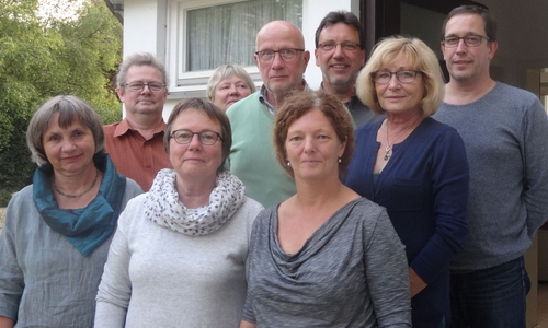 Von links: Karin Appel (BAU), Klaus-Peter Irmisch (IG Metall), Susanne Ohse (ver.di), Rosemarie
Bergmann (Frauen), Rainer Friedrich (IG BCE), Karin Hille (ver.di), Ulrich Munschke
(GdP), Uschi Güttler (NGG), Holger Kulemann (ver.di). Foto: DGB