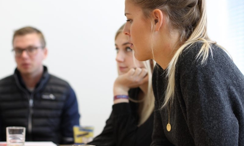 An der Ostfalia wird ein Workshop zum Thema 
WSelbstpräsentation – wie umgehen mit (Ab)Brüchen im Rahmen von Bewerbungen?" angeboten. Foto: Merle Janßen