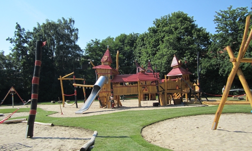 Der Roxy Helco-Spielplatz ist ein baulicher Erfolg des Städtebauförderprogrammes „Soziale Stadt“. Foto: Stadt Salzgitter