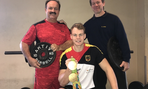 Günter Koschig, Projektleiter der GZK, Doppel-Olympiasieger im Kanu Marcus Groß und der ehemalige Vize-Mister Universum Rolf Evers machen sich für Zivilcourage stark. Fotos: Weißer Ring