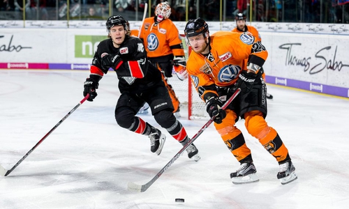 Kamil Kreps ließ kurz vor Ende der regulären Spielzeit die Hoffnung der Grizzlys nochmal aufkeimen. Foto: Thomas Hahn