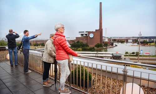 Der Blick auf das Kraftwerk. Foto: Wolfsburg Wirtschaft und Marketing GmbH/Janina Snatzke