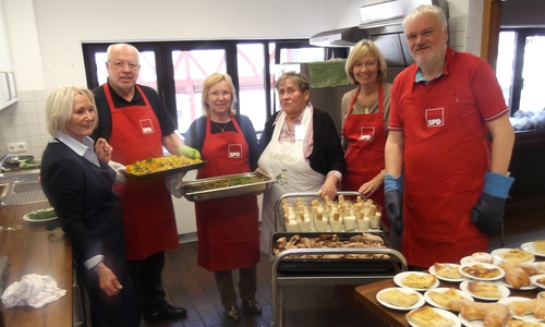 Marianne Effe, Uwe Kiehne, Elke Wesche, Sigrid Berkau, Elke Kochsiek-Dieke, Harald Mikat (v. li.). Foto: privat