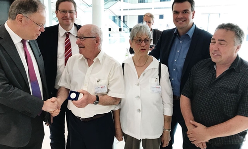Stephan Weil, Marcus Bosse, Heinrich Hartwig, Jutta Hartwig, Dr. Alexander Saipa und Dieter Bülow. Foto: SPD
