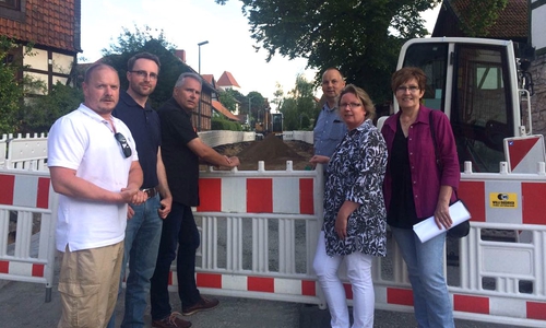 André Walther, Philipp Bues, Guido Bartschat (Bürgermeister), Christian Linne, Anja Steinke, Susanne Fricke (v. li.). Foto: privat