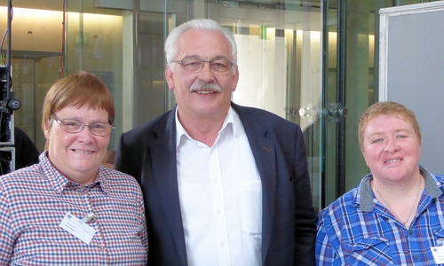 Hannelore Kükemück (Bad Gandersheim), Wilhelm Priesmeier und Monika Blaszynski (Northeim). Foto: Privat