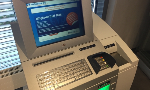 Die Sparkasse macht es vor - die Echtzeit-Überweisung. Auch andere Banken, wie etwa die Volksbank BraWo, ziehen nach. Symbolfoto: Anke Donner 