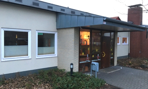 Die Kindertagesstätte an der Alten Dorfstraße soll ausgebaut werden. Foto: Marian Hackert