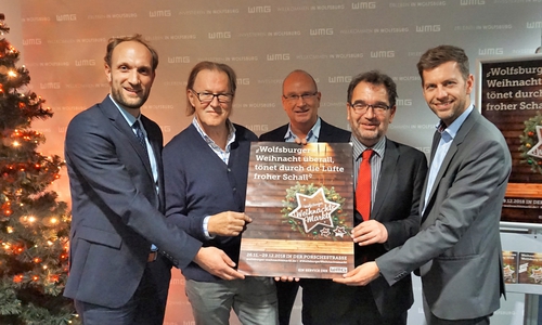 Jens Hofschröer (Geschäftsführer der WMG), Harald Vespermann (Aufsichtsratsvorsitzender der WMG), Frank Hitzschke (Abteilungsleiter Stadtmarketing der WMG), Sabah Enversen (stellv. Aufsichtsratsvorsitzender der WMG) und Dennis Weilmann (Geschäftsführer der WMG). Foto: WMG