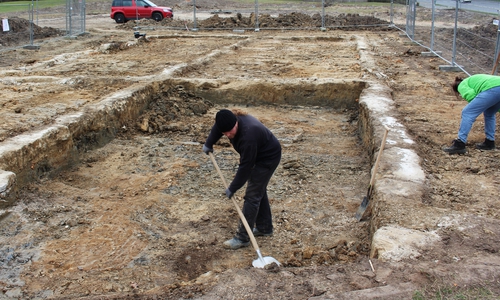 Entscheidung gefallen: Ein Teil der Fundamente wird vor Ort erhalten, ein anderer Teil wird in einem Erinnerungsort integriert. Foto: Sandra Zecchino