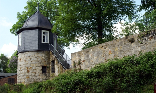 Der Pulverturm auf dem Batteriewall gehört zur historischen Stadtbefestigung. Foto: Stadt Helmstedt 