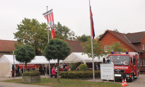 Am Samstag laden die Freiwillige Feuerwehr Kissenbrück und der Förderverein zu ihrem inzwischen traditionellen Tag der offenen Tür ein. Fotos: Anke Donner/Jens Meyer