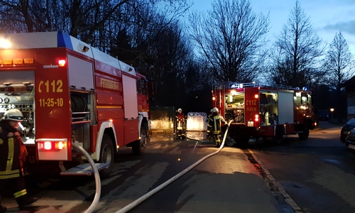 Am Trebnitzer Platz brannte ein Container. Fotos: Feuerwehr Goslar