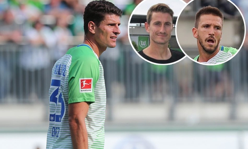 Neue Kapitäne: Mario Gomez und seine Stellvertreter Paul Verhaegh und Ignacio Camacho. Foto: Agentur Hübner/Vollmer